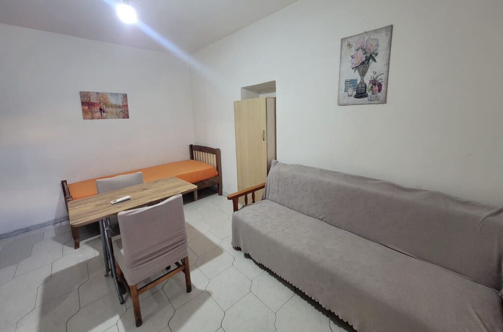 📌 Jepet me Qera Garsoniere ne Xhamllik tek Kongresi i Manastirit,