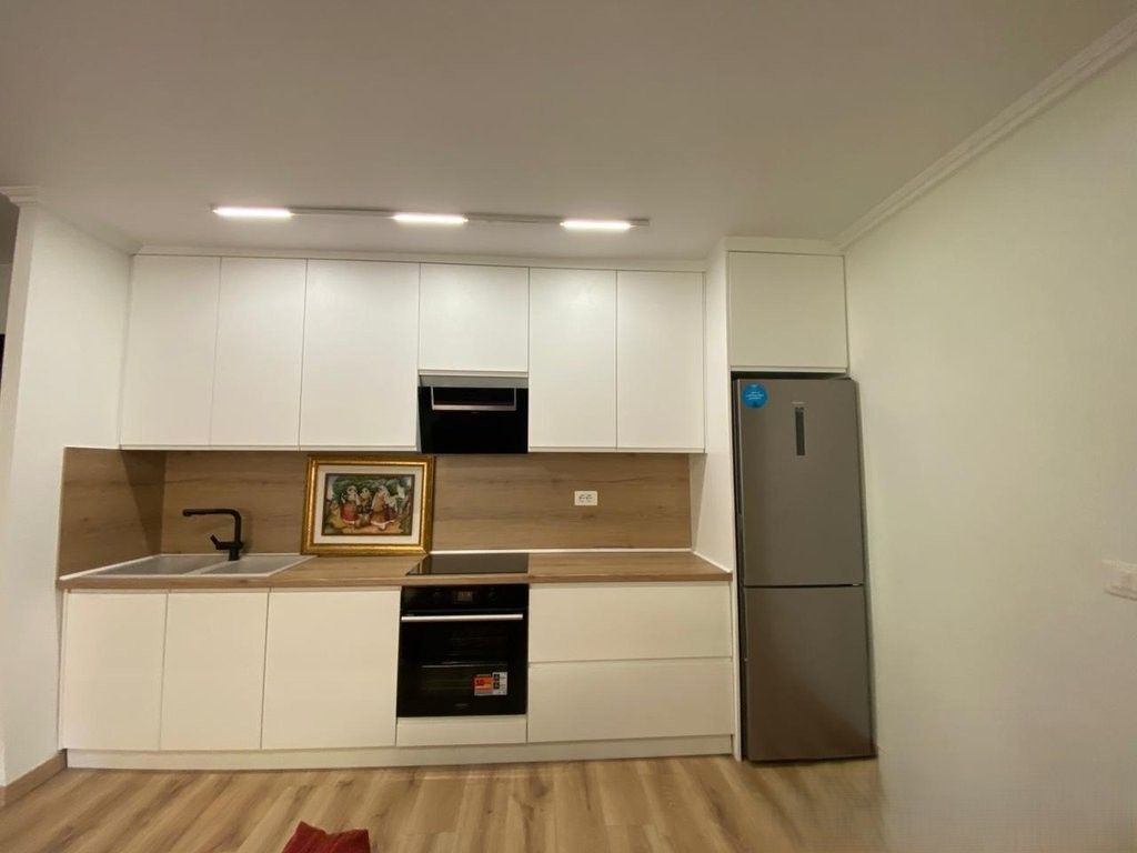 NEAR THE ELECTRIC MARKET WE RENT APARTMENT 1+1+2 ,600 € /Month