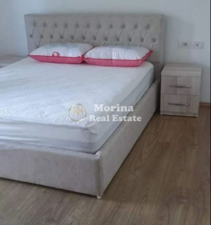 Qera | Shtëpi private 2 + 1 | Qytet Studenti | 400 €/muaj