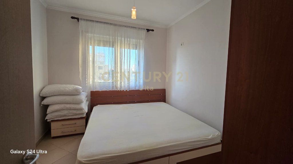 Apartament 1+1 me Qira në Iliria, Vija e Dytë me Pamje nga Deti !