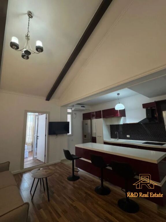 🏡 Jepet me qera apartament 1+1 – Kodra e Diellit (Rr. Rrapo Hekali)