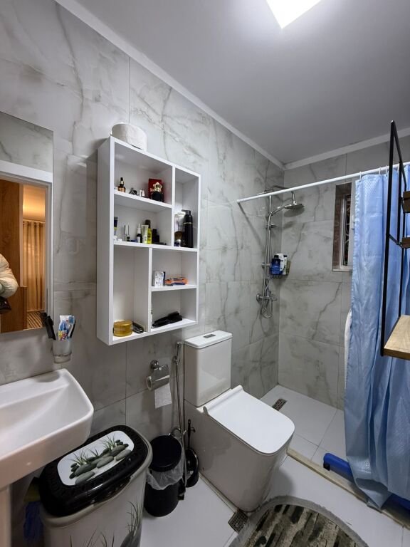 Shitet Garsoniere – Ali Demi