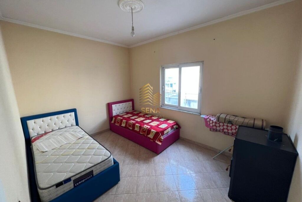 Affitto, Ingresso Privato, 2+1+balcone+Posto Auto, Yzberisht, 450 Euro/Mese