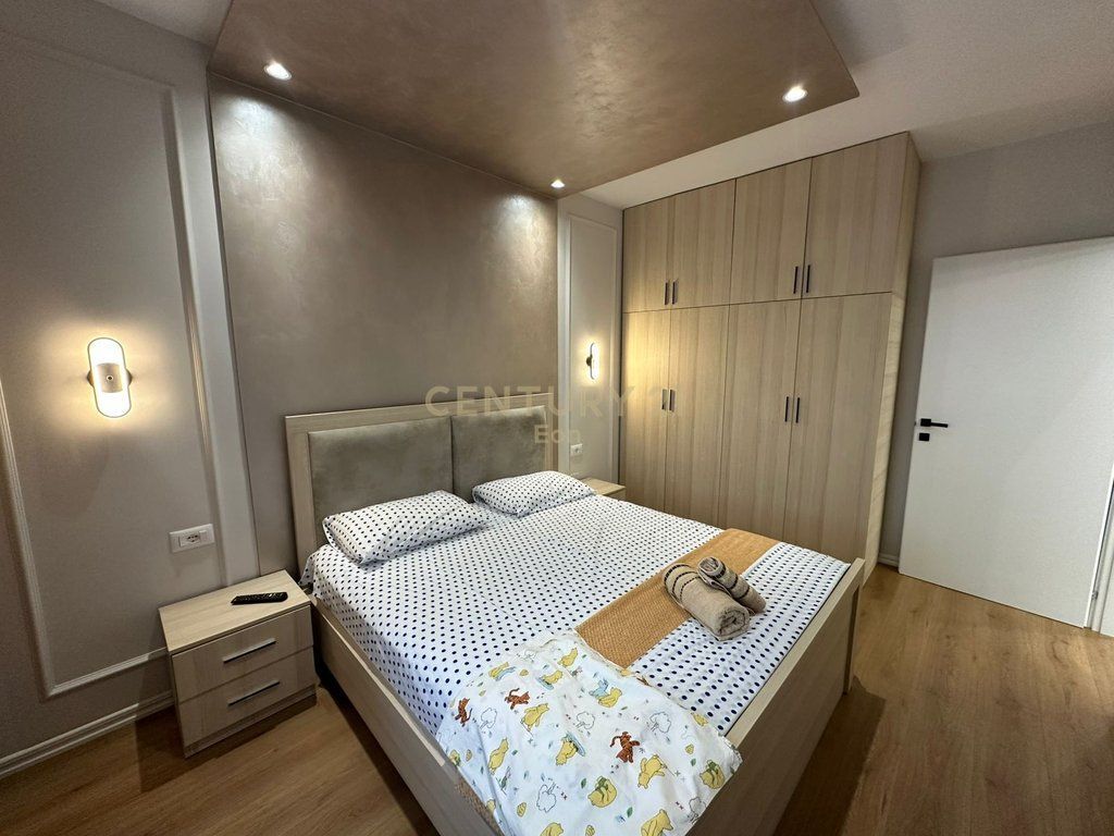 JEPET ME QIRA APARTAMENT 1+1 NE TEK SHKEMBI KAVAJES, DURRES !