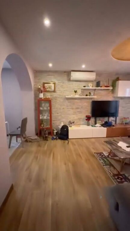 🏡 Apartament 3+1 për shitje – Komuna e Parisit