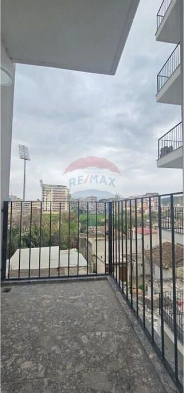 Apartament me Qera 2+1 , rruga Pelivan Leskaj