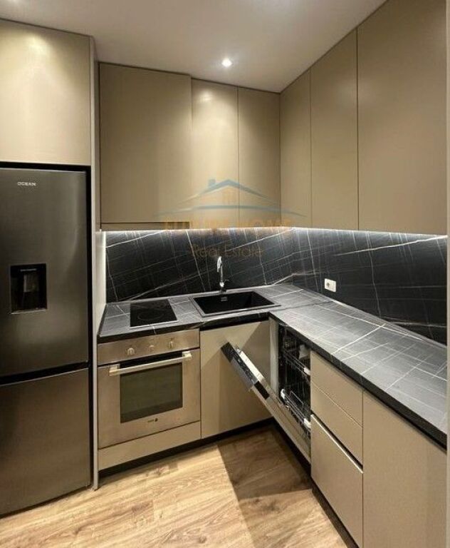 Rent,Apartment 1+1,Complex E-88,Tirana