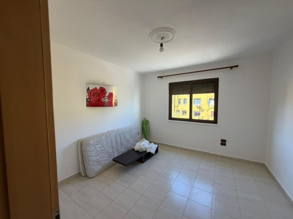 Jepet me qera 1+1 pran vala park