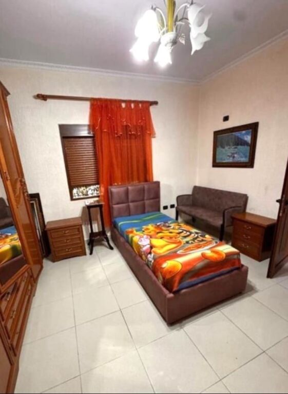 GARSIONERE 30000 LEKE,PALLATI GRAND.ISH TREGU ELEKTRIK