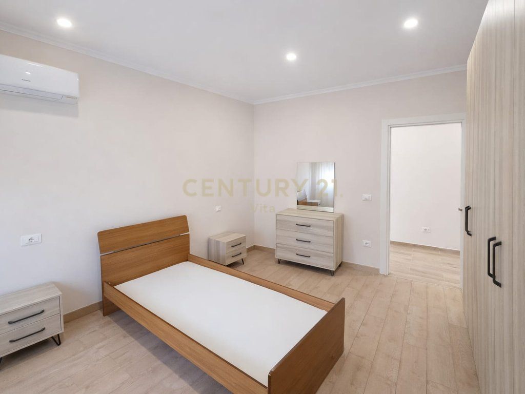 Apartament i Ri për Qira në Qendër të Durrësit , rrugica Kumini !