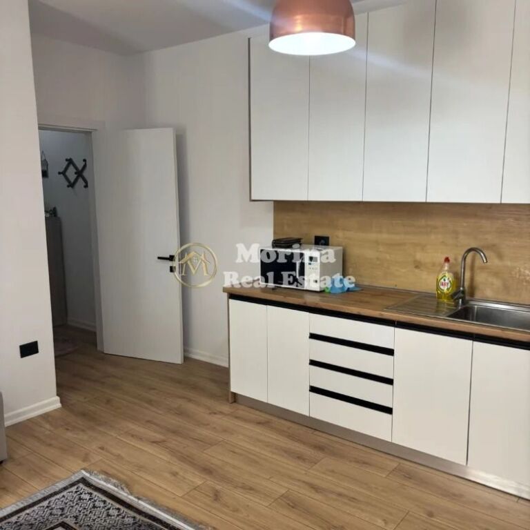 Qera | Apartament 2 + 1 | 21 Dhjetori | 700 €/muaj