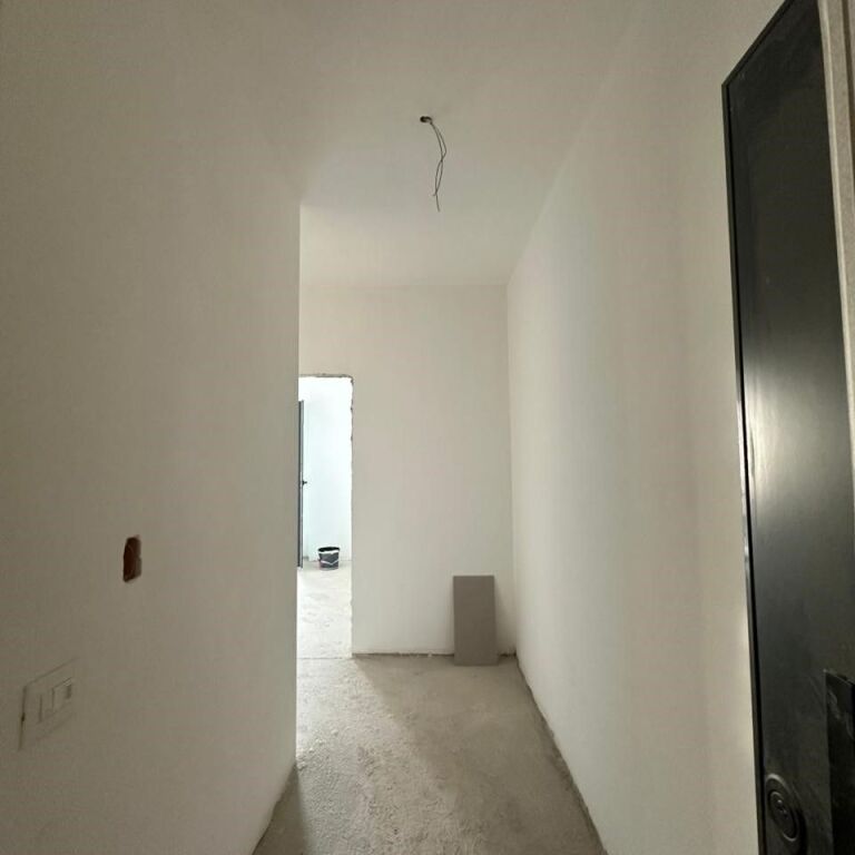 🏡 Shitet Apartament 1+1 – Corner Residence, Rruga e Kavajës ✨