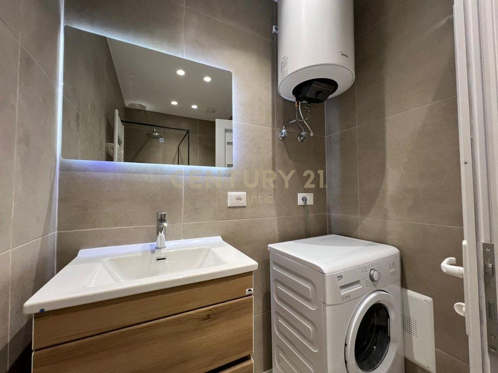 Vendiamo Appartamento 1+1 Spiaggia Durres !