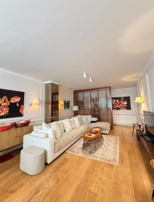 🏡 Apartament Premium 2+1+2 + Garderobë + Post Parkimi – Rruga e Elbasanit