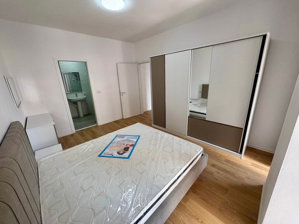 📣 QERA Apartament 2+1 Me 2 Tualete 📍 Zogu i Zi ✨