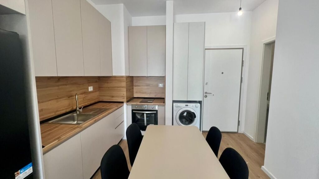 Me Qera: 1+1 (60m²)📍Ali Dem - Res. Kadiu, Mangalem 21 || 43,000 Lek/Muaj - Kt.6 || E Pabanuar me Pare✨️