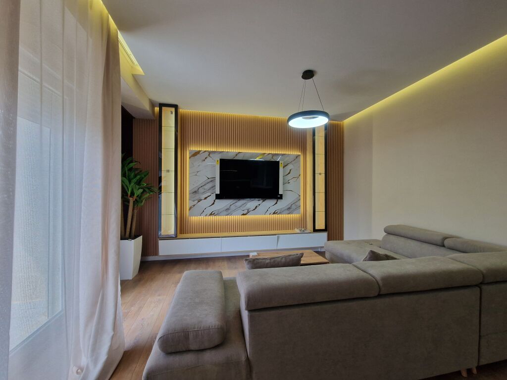Apartament 2+1+2 plus post parkimi tek Kopshti Botanik