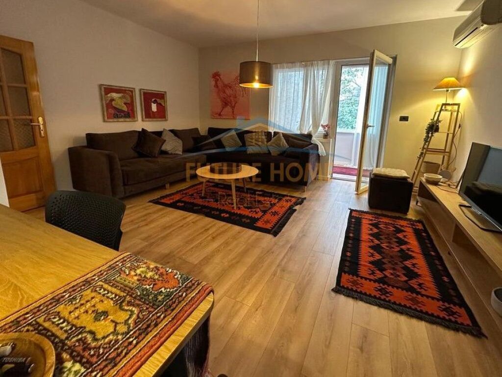 Rent, Apartment 1+1 Petro Nini!