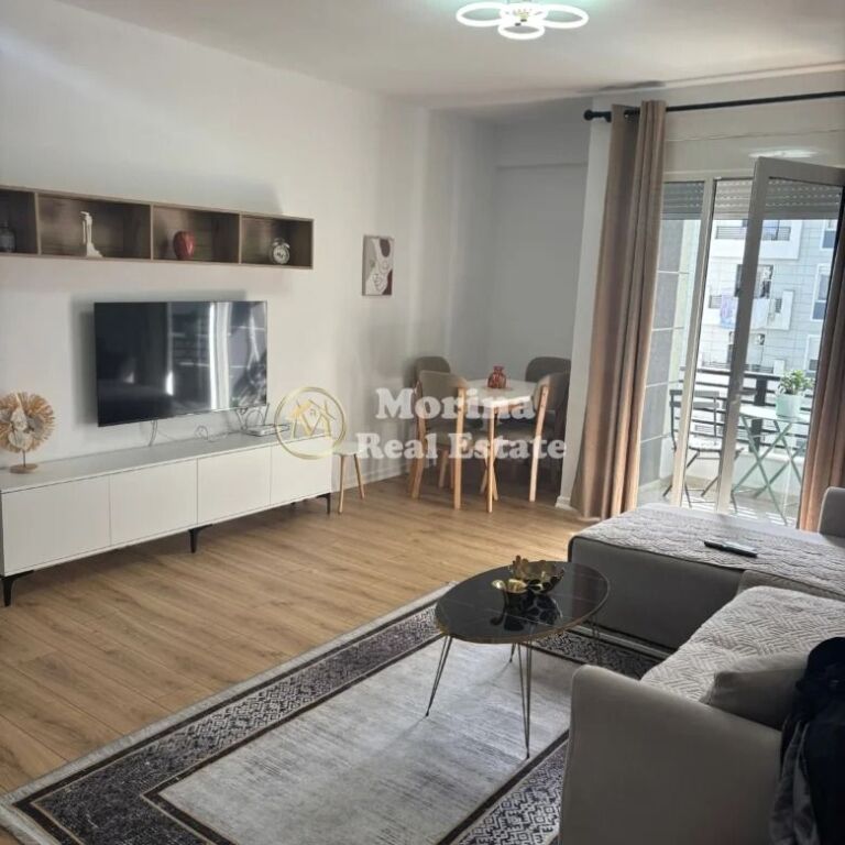 Qera | Apartament 2 + 1 | 21 Dhjetori | 700 €/muaj