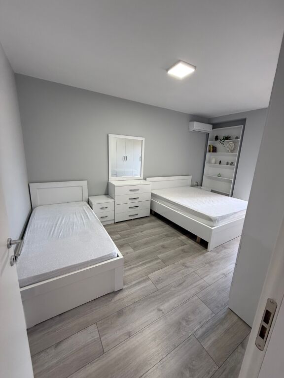 Appartamento di lusso 2+1 con balcone a 21 dicembre 850 euro