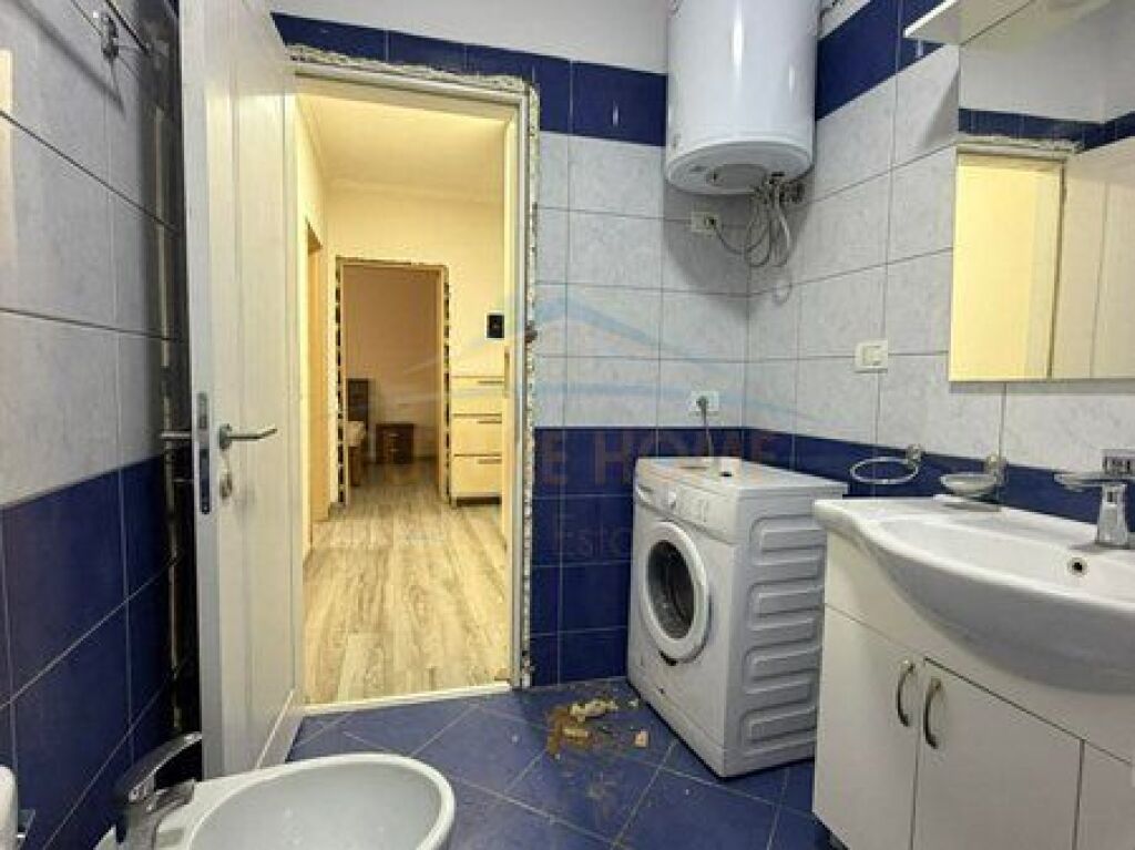 In vendita, Appartamento 1+1, Unaza e Re