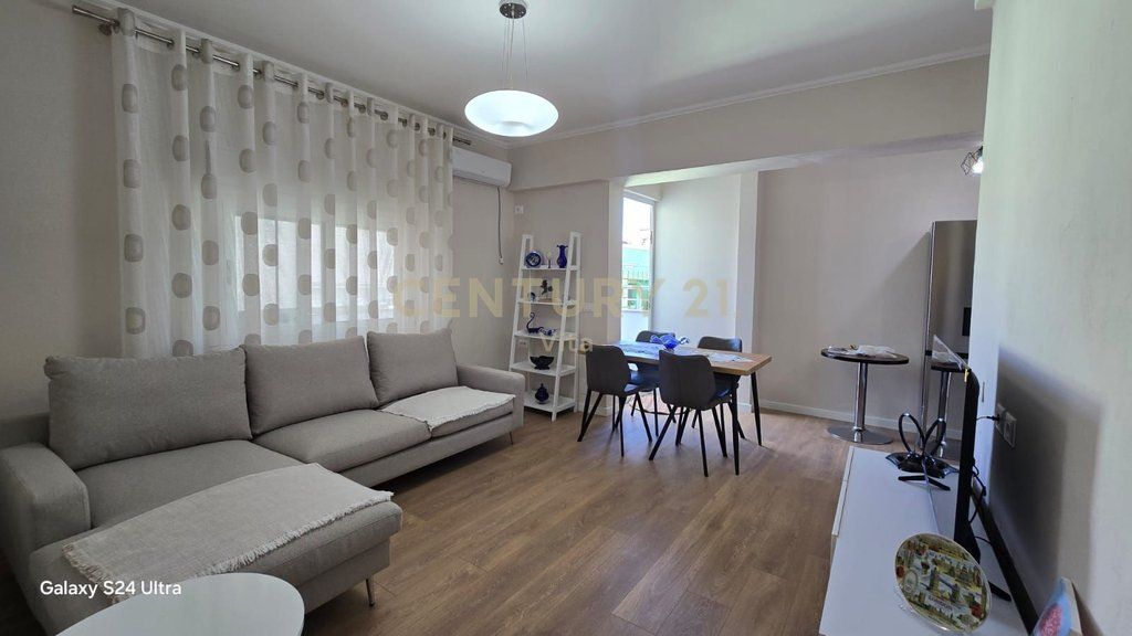 Apartament 2+1 me Qira pranë Muzeumit, Durres !