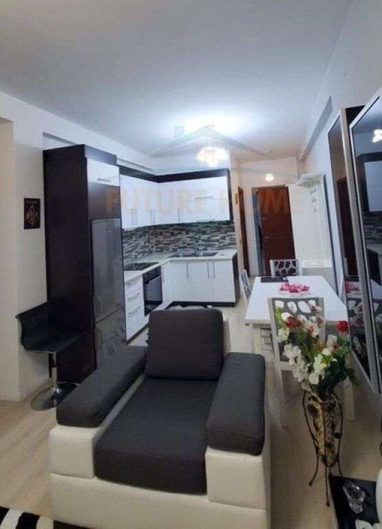 Affitto, Appartamento 1+1, Fresk, Tirana.