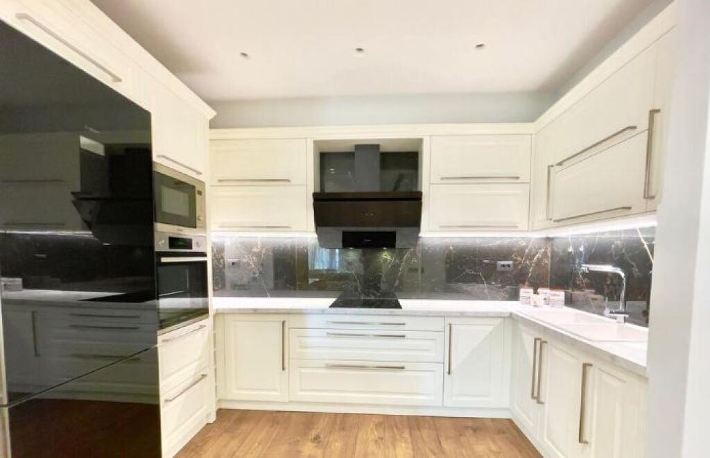 Appartamento 2+1 in affitto – zona tranquilla e accessibile