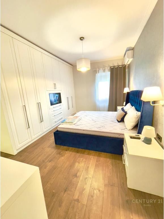 Giardino Botanico, Appartamento 2+1 in affitto 800 € /Mese Sup. Totale 115m2