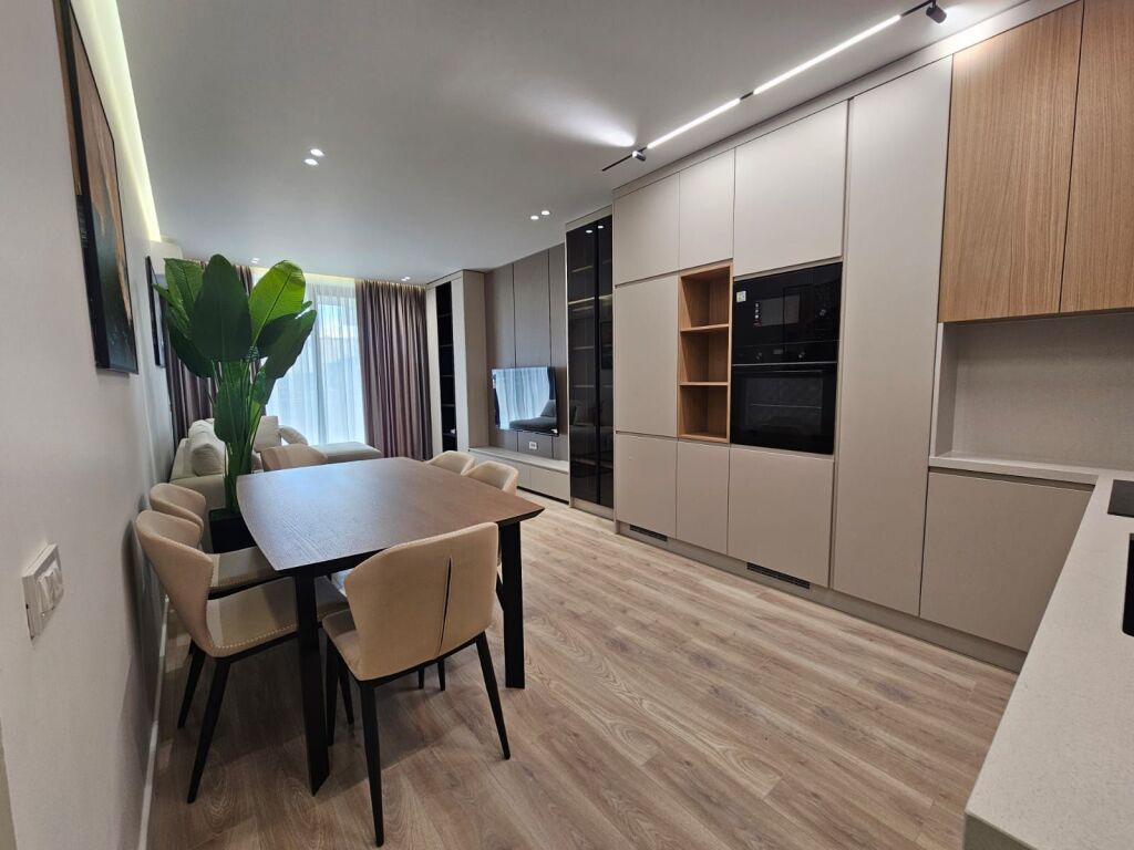Apartament 2+1 per qira te Mine Peza