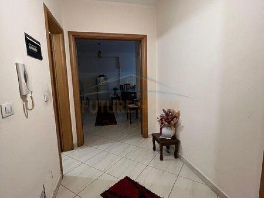 For sale, Apartment 2+1+2+Parking Space, New Ring, Tirana