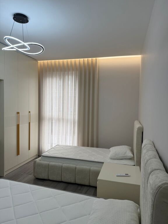 🏢Don Bosko, Residenza Trio Towers affitta appartamento 2+1+2, arredato. 87.000 Leke