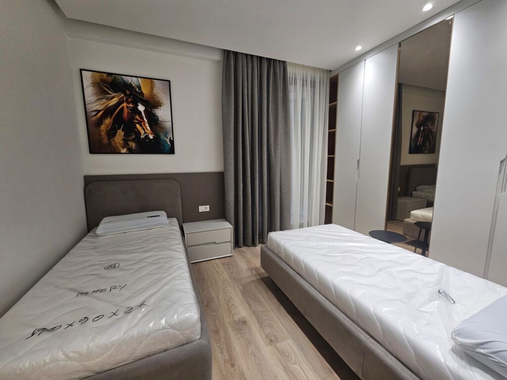 Apartament 2+1 per qira te Mine Peza