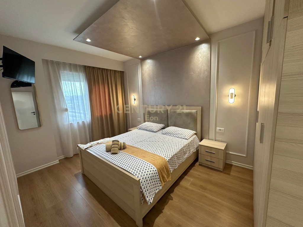 JEPET ME QIRA APARTAMENT 1+1 NE TEK SHKEMBI KAVAJES, DURRES !