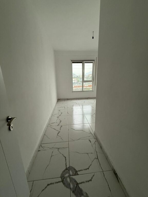 Appartamento in affitto 2+1+parcheggio