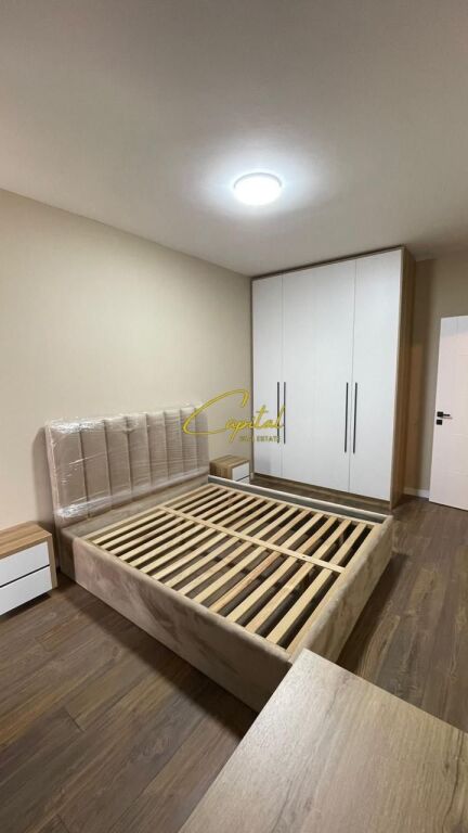 APARTAMENT ME QIRA 2+1 YZBERISHT 45.000 LEKE