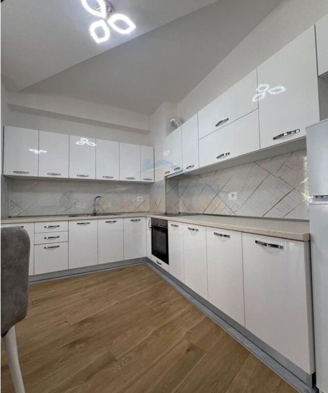 Affitto, Appartamento 2+1+2, Nuovo Anello, Urban Gate, Tirana.