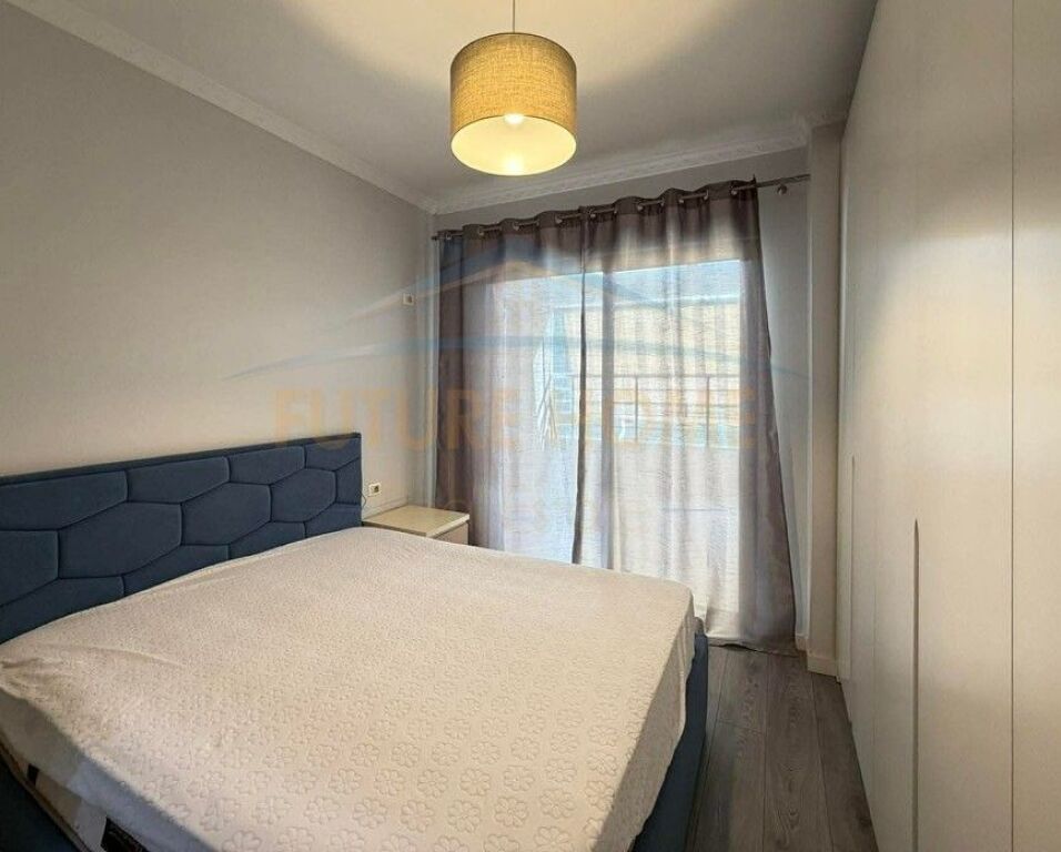 Affitto, Appartamento 2+1+2, Unaza e Re, Tirana.