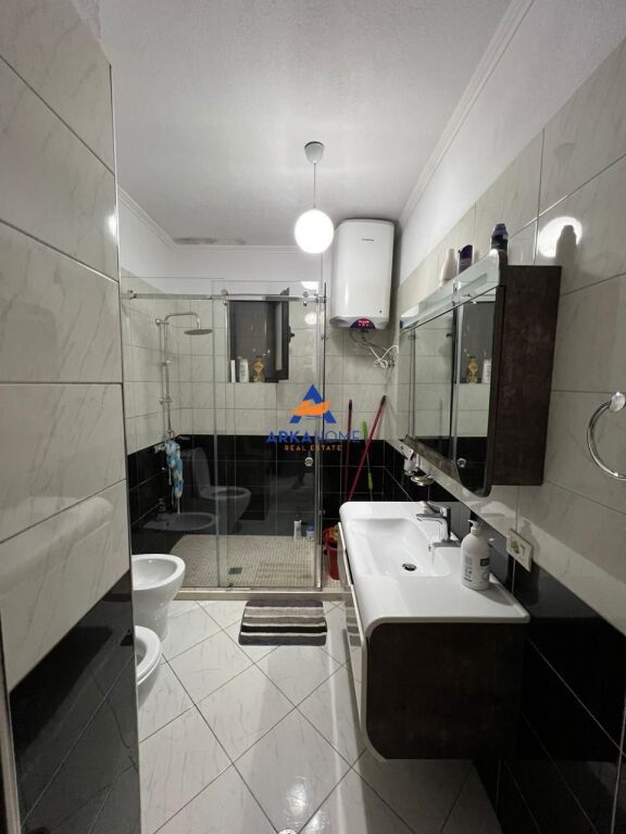 SHITET APARTAMENT 3+1+2+BALLKON "NE YZBERISHT" 210.000 EURO