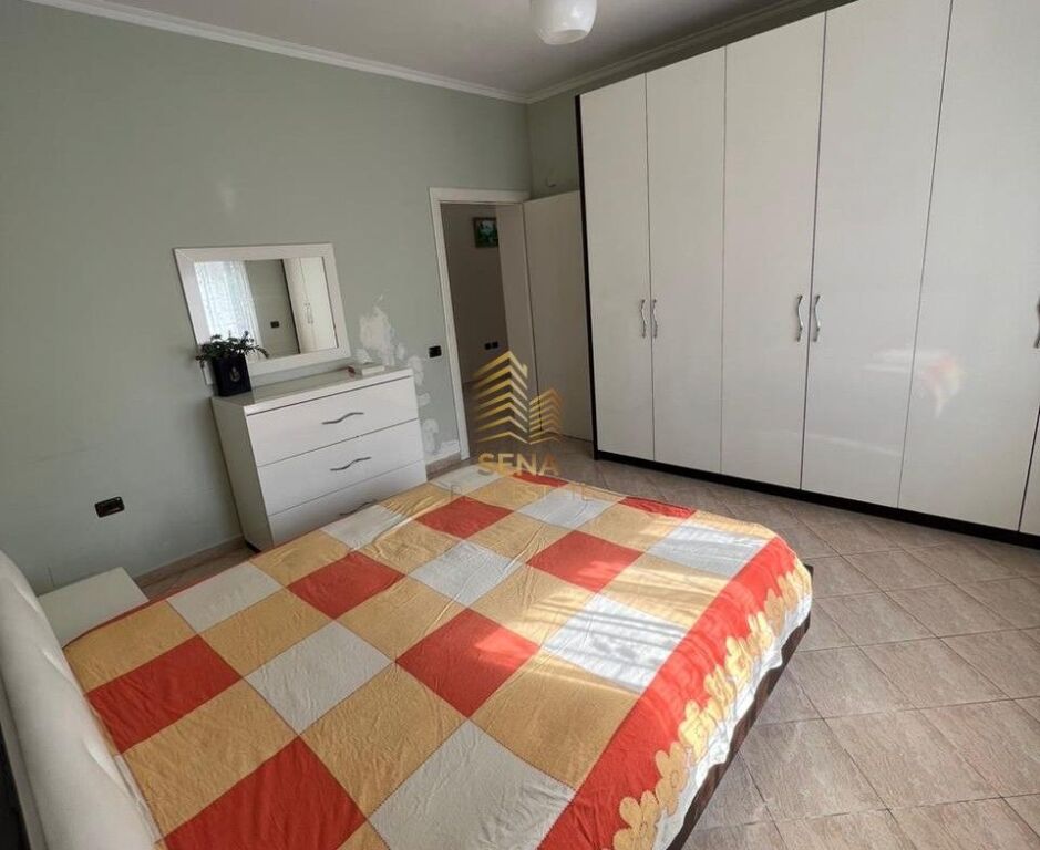 Affitto, Ingresso Privato, 2+1+balcone+Posto Auto, Yzberisht, 450 Euro/Mese