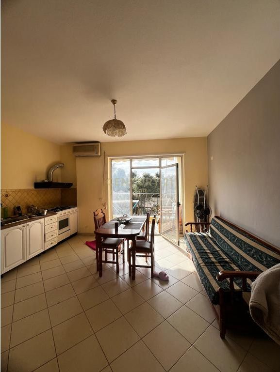 Apartament 2+1 Për Shitje në Golem, Durrës !