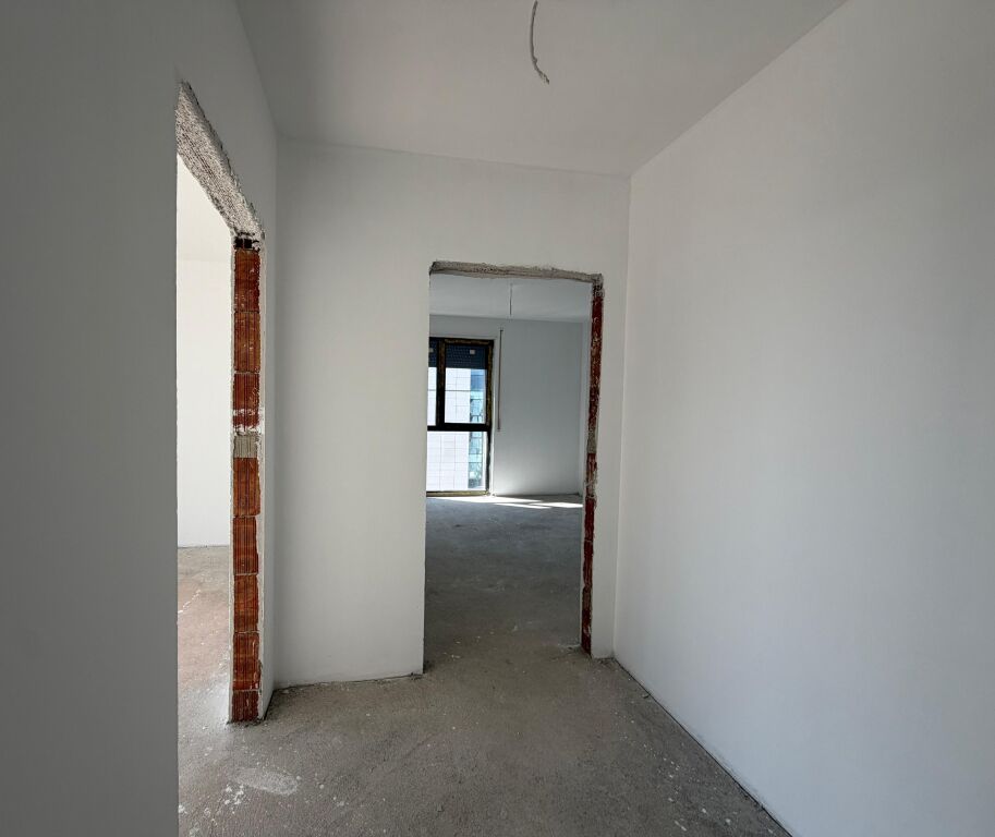 Shitet apartament 2+1+🅿️ per shitje tek kompleksi Akses Tirana