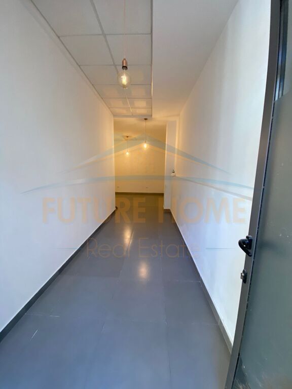 Qera, Ambient Biznesi, Selvia