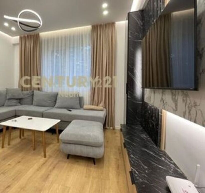 Apartament modern 1+1 me qera– komod dhe funksional
