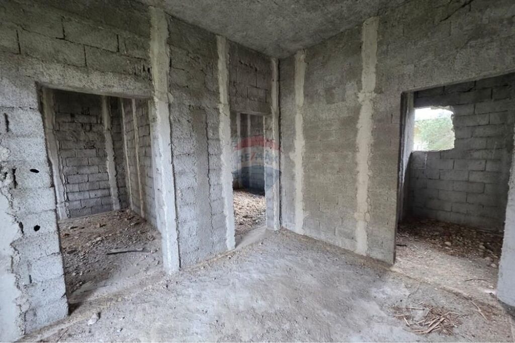 Shtepi private ne shitje , Orikum