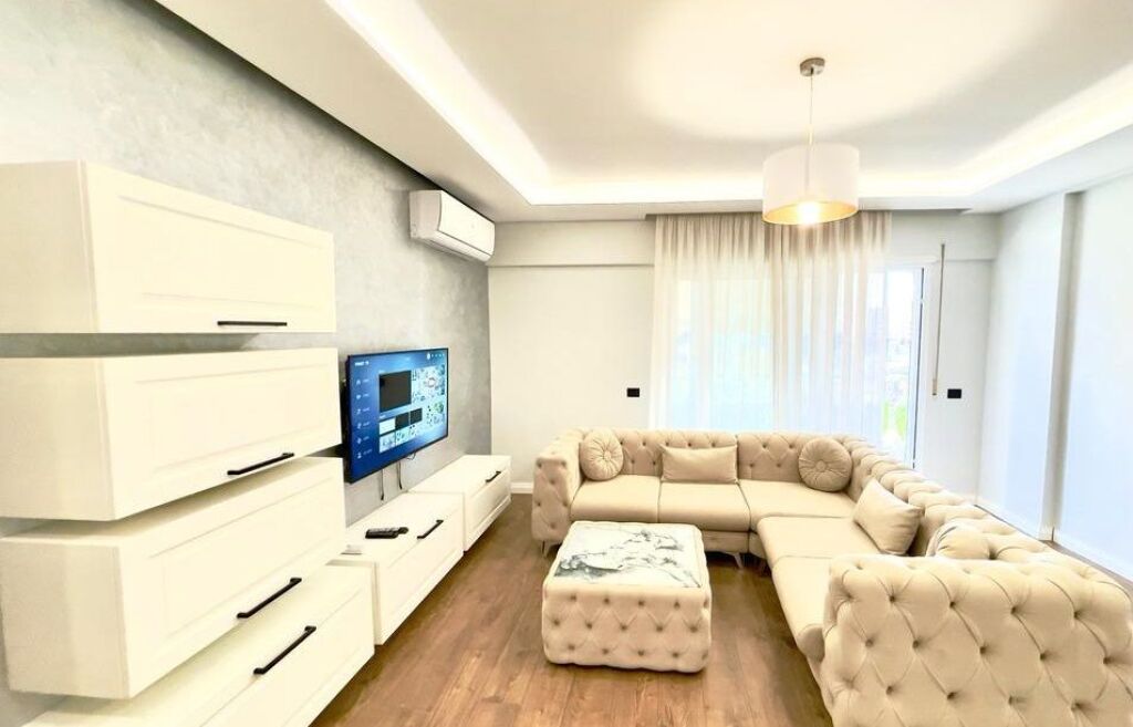 Apartament 2+1 me qira tek Kopshti Botanik