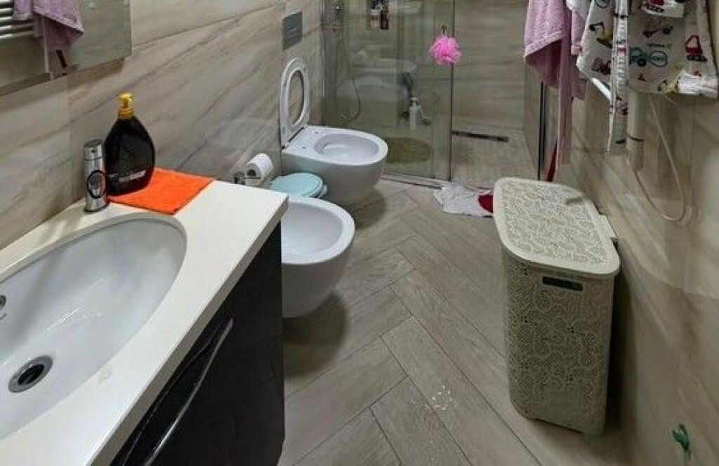 Shitet, Apartament 2+1+2, Liqeni i Thatë,Tiranë