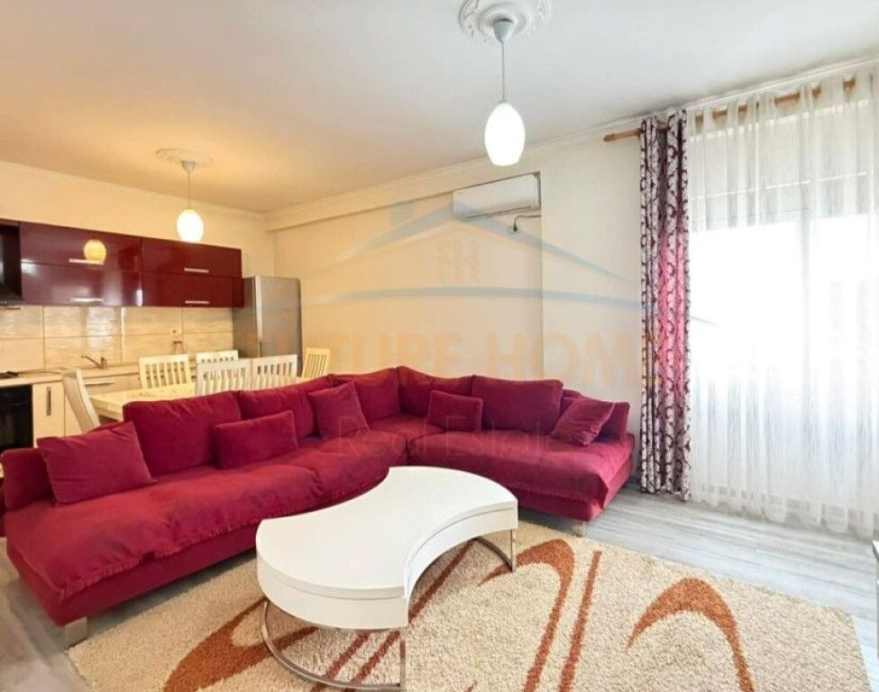 Shitet, Apartament 1+1, Unaza e Re