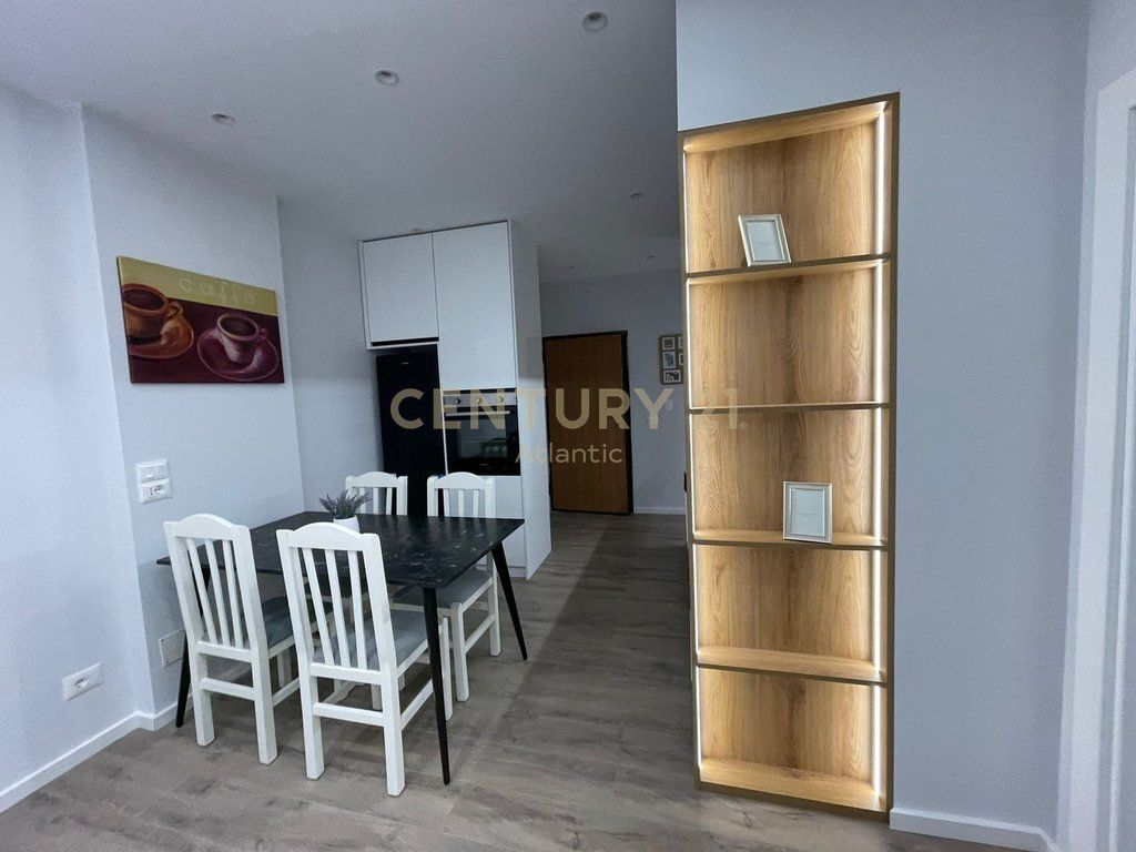 SHITET APARTAMENT 1+1 NE PLAZH HEKURUDHA, DURRES!