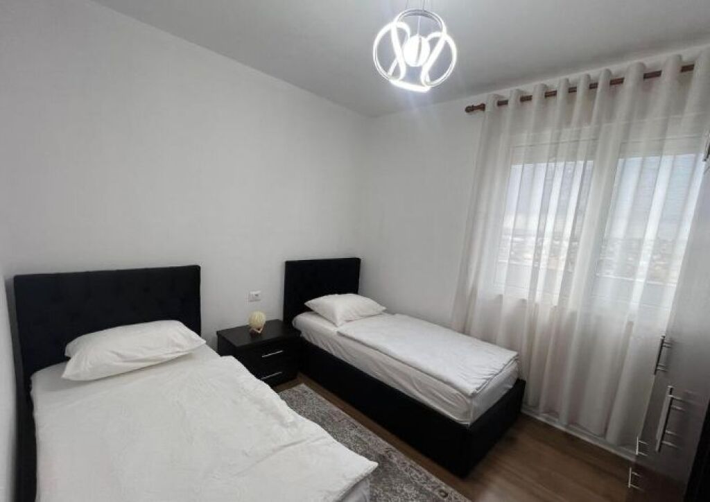 Apartment 2+1 for rent– with veranda and strategic location